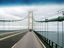 Crossing the Mackinac Bridge - now this is one big link! - Click to enlarge